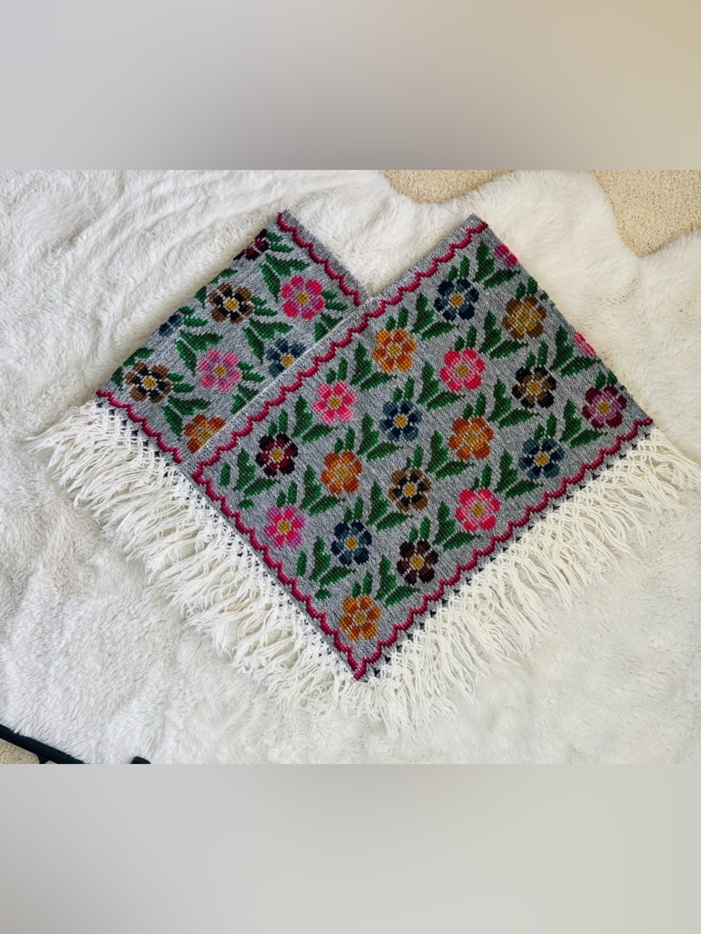 Summer Time Beach Campfire Gray Floral Poncho with Fringe One Size